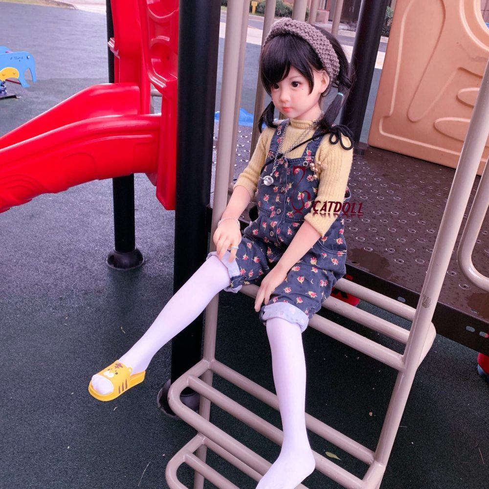 UTDOLL Q 108 cm realistische Mini-Puppe in Naturtönen – Kundenfotos – Bild 19