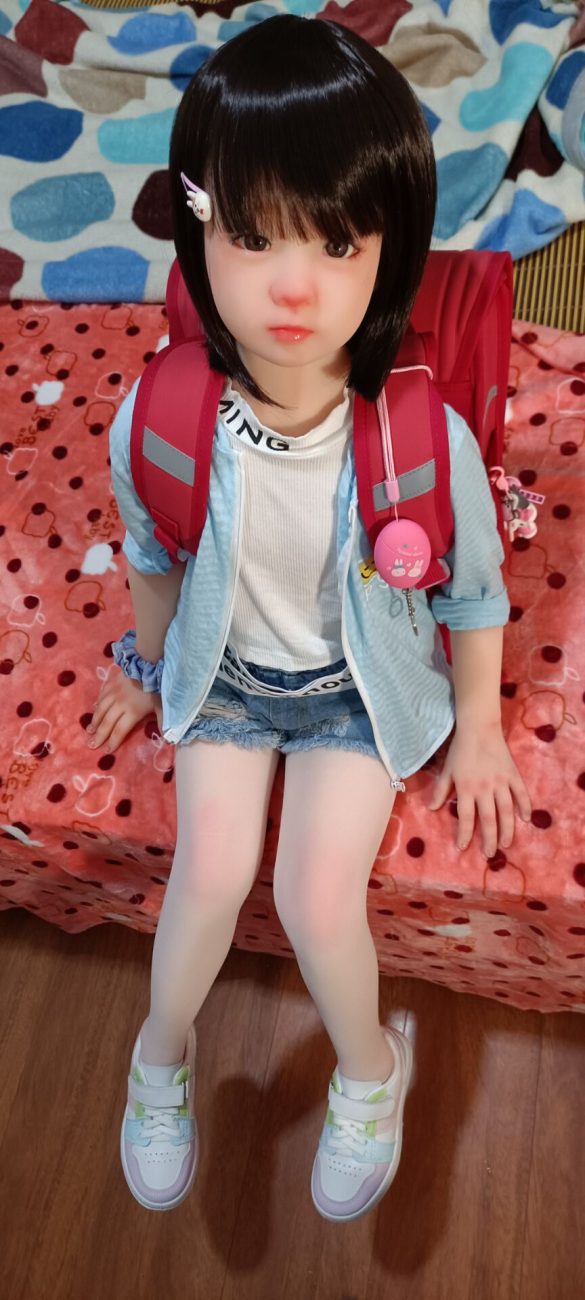 UTDOLL Q 108 cm realistische Mini-Puppe in Naturtönen – Kundenfotos – Bild 13