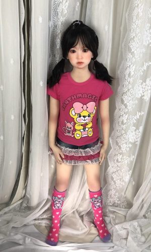 UTDOLL 123 cm Nanako TPE Realistische Mini-Puppe