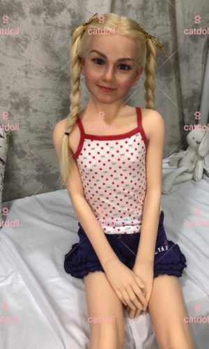 UTDOLL 146CM A-CUP Alisa (TPE-Körper mit hartem Silikonkopf)